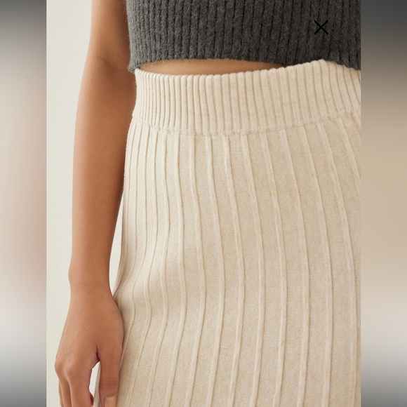 Love Bonito Korin Elastic Waist Soft Cozy Knit Column Ribbed Maxi Skirt Size 6 - Picture 6 of 11